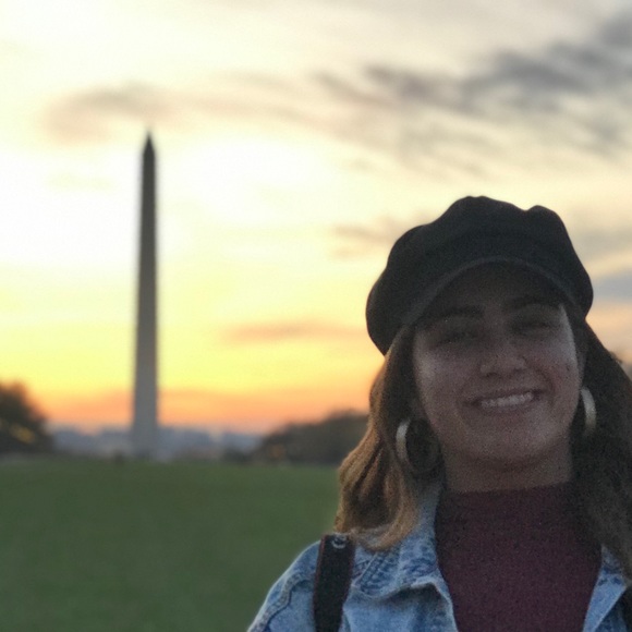 Meet your Posher, Yaritza - Picture 1 of 1